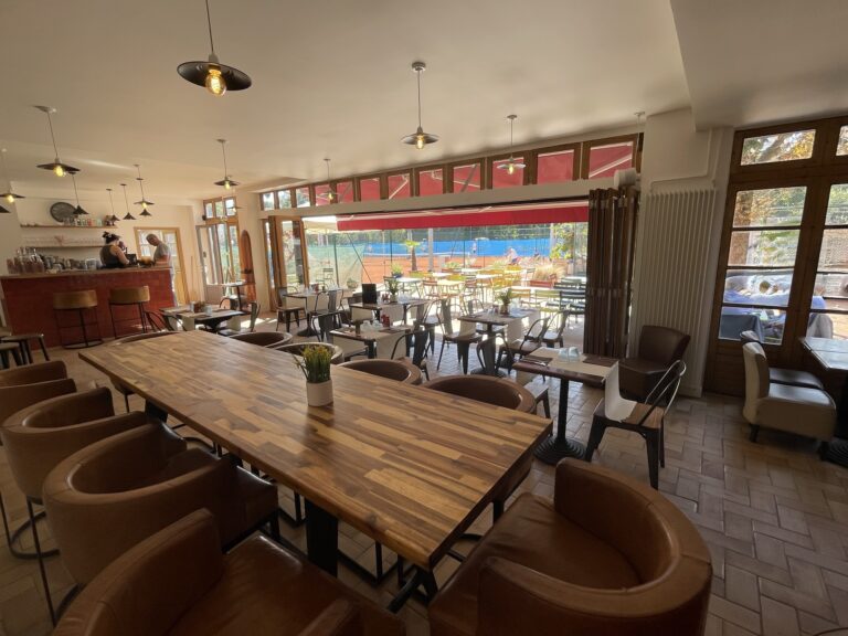 restaurant Tie Break